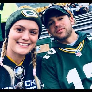 Meet your Posher, Maggie